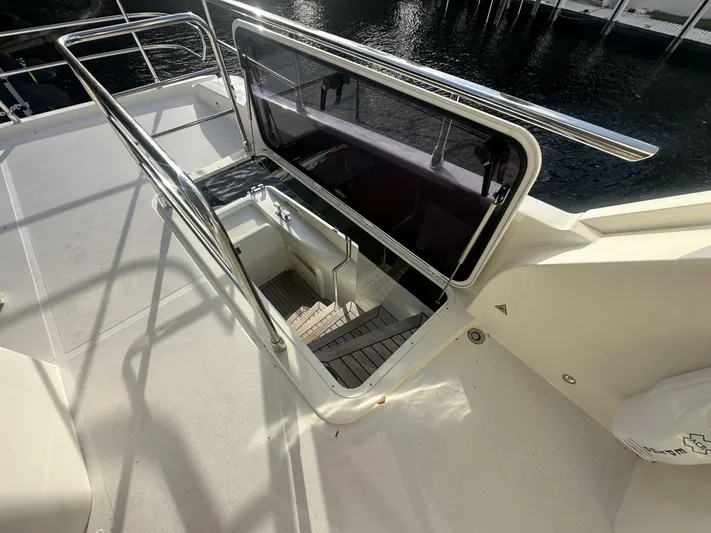  Yacht Photos Pics 2022 Absolute Navetta 52 - Image 39