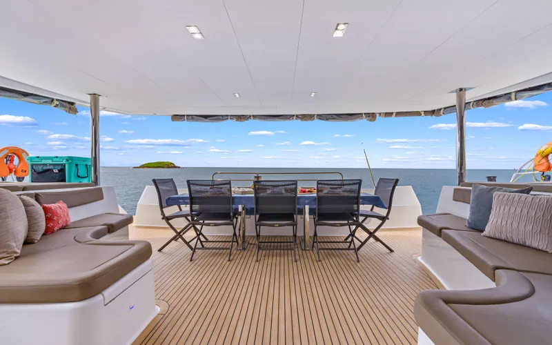 Wonderlust Yacht Photos Pics 