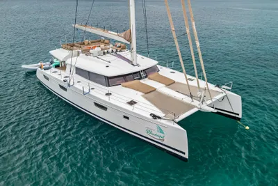Fountaine Pajot 72
