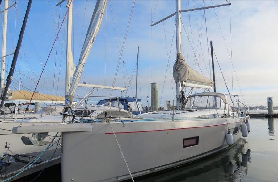 2021 Beneteau Oceanis 51.1