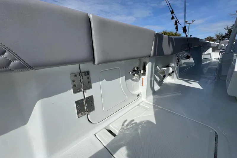  Yacht Photos Pics 2026 Invincible 43 Open Fisherman boat interior with sleek design and modern fittings.