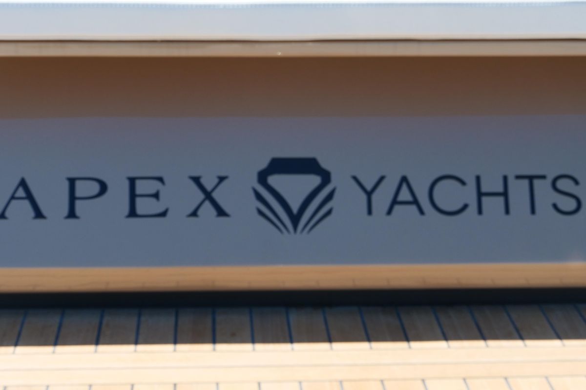 2023 Apex Yachts 59 