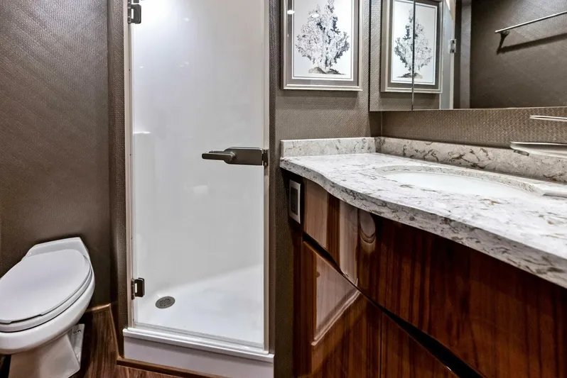 Princess Lily Yacht Photos Pics 2015 Viking 66 Enclosed Bridge