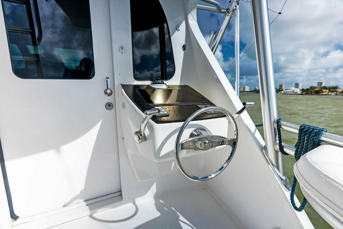 2015 Viking 66 