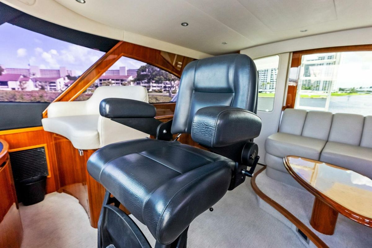 2015 Viking 66 