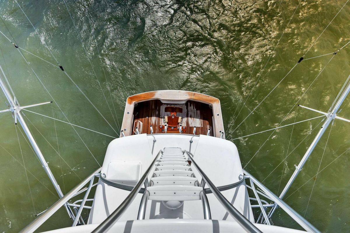 2015 Viking 66 