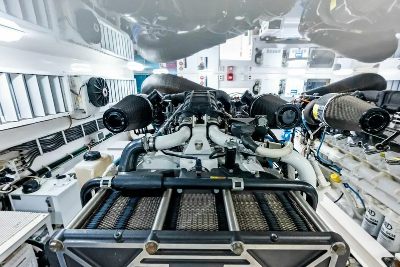 Princess Lily Yacht Photos Pics 2015 Viking 66 Enclosed Bridge