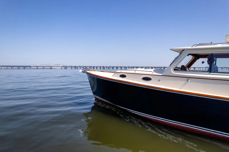 A’gangee II Yacht Photos Pics 