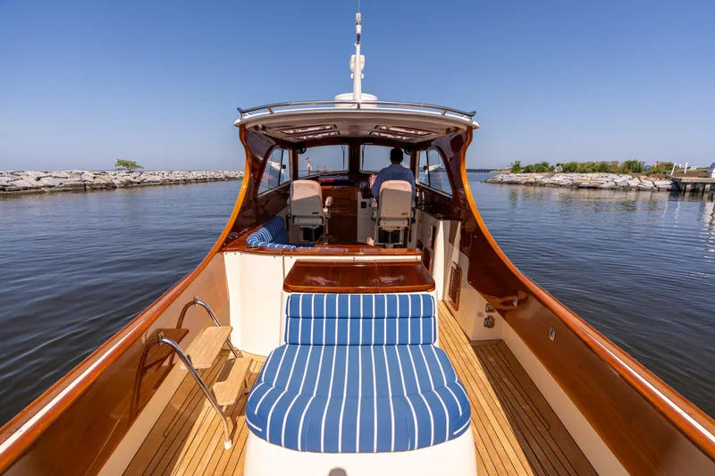 A’gangee II Yacht Photos Pics 