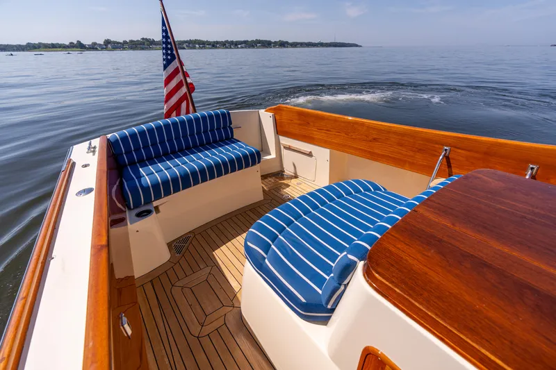 A’gangee II Yacht Photos Pics 