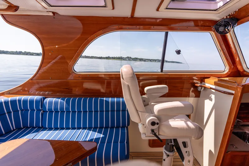 A’gangee II Yacht Photos Pics 