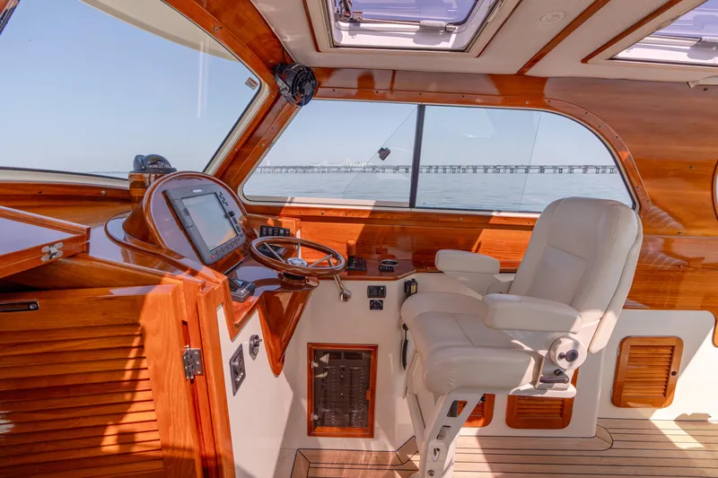 A’gangee II Yacht Photos Pics 