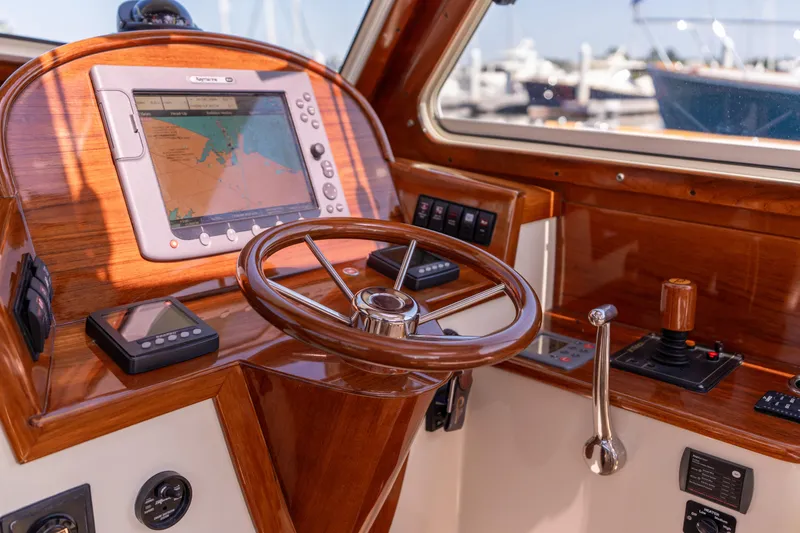 A’gangee II Yacht Photos Pics 