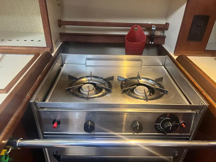 Ananda Yacht Photos Pics 