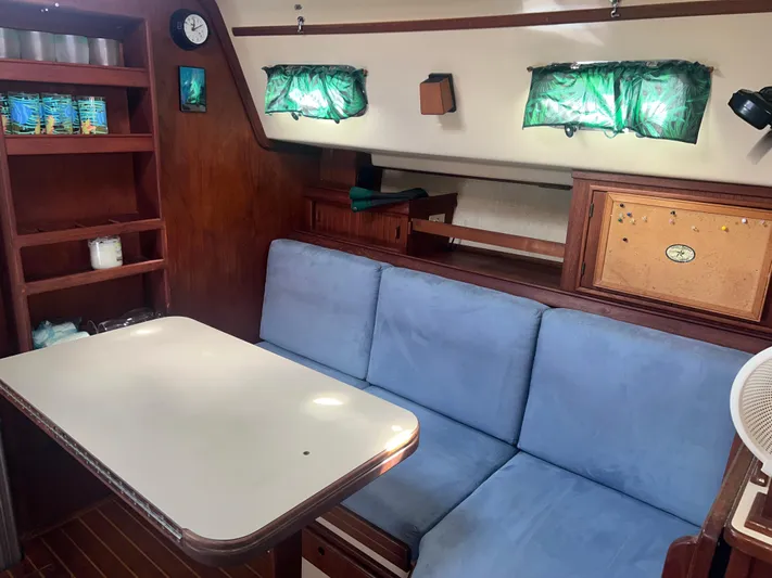 Ananda Yacht Photos Pics 