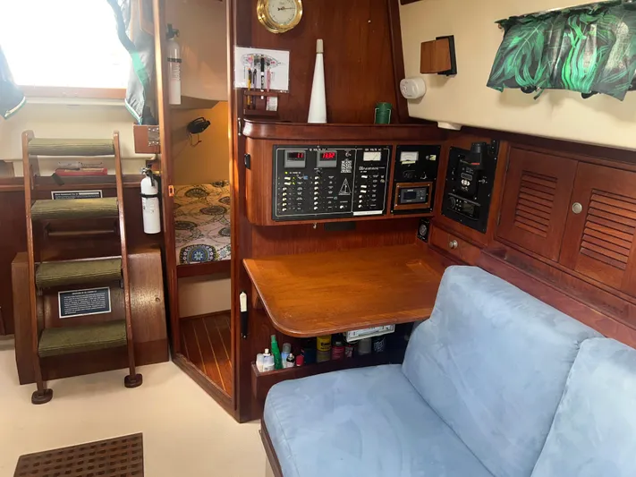 Ananda Yacht Photos Pics 