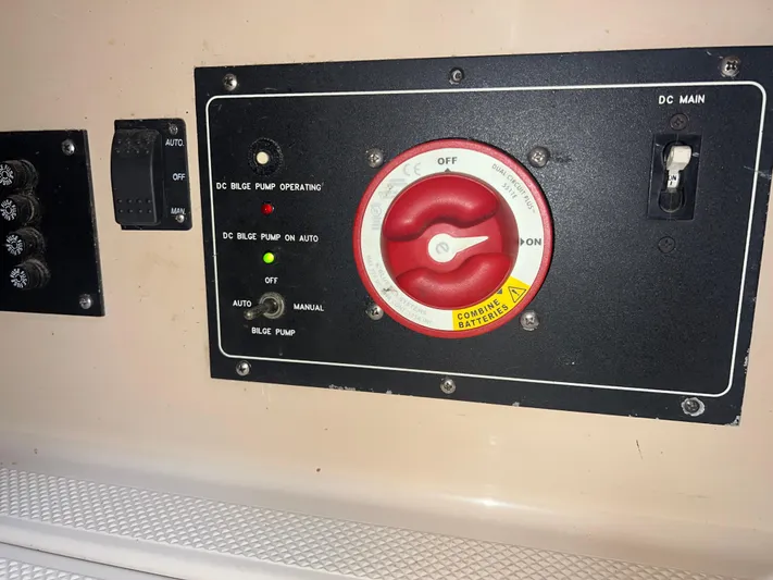 Ananda Yacht Photos Pics 