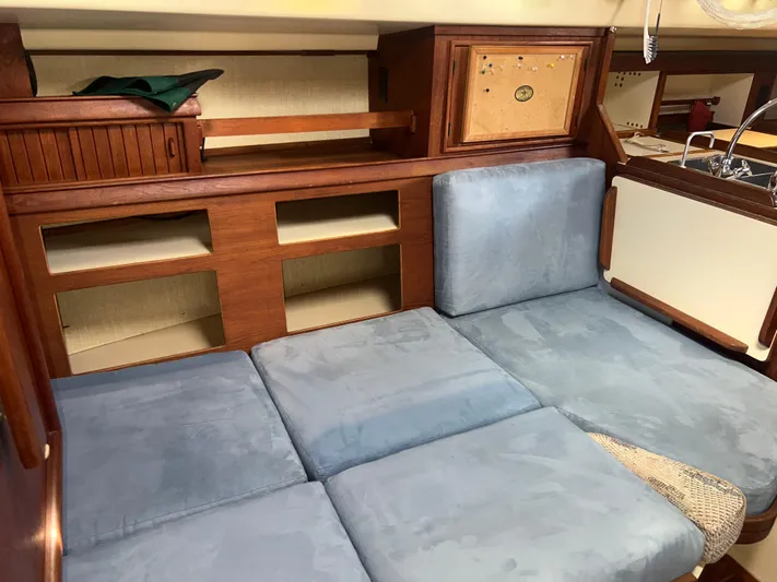 Ananda Yacht Photos Pics 