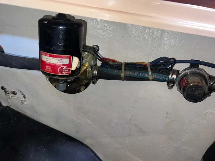 Ananda Yacht Photos Pics 