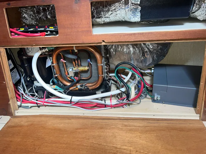 Ananda Yacht Photos Pics 