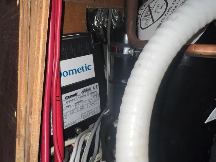 Ananda Yacht Photos Pics 