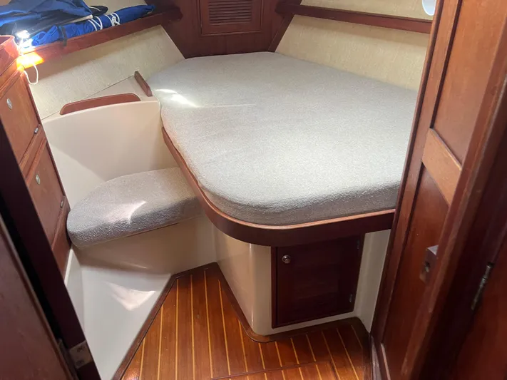 Ananda Yacht Photos Pics 