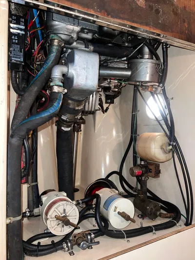 Ananda Yacht Photos Pics 