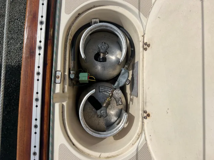 Ananda Yacht Photos Pics 