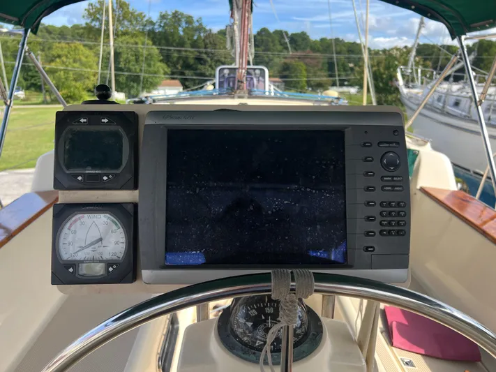 Ananda Yacht Photos Pics 