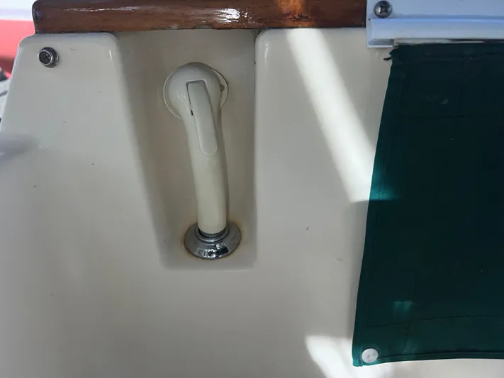 Ananda Yacht Photos Pics 