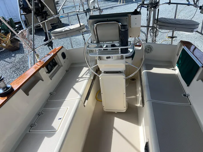 Ananda Yacht Photos Pics 