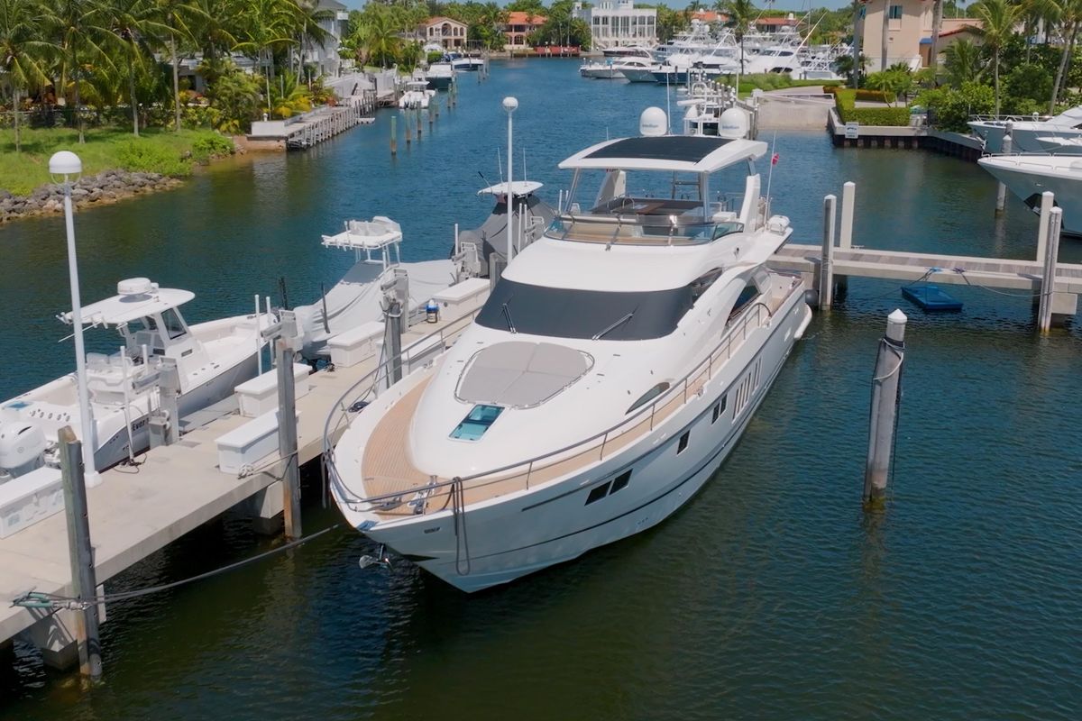 2014 Fairline 78 