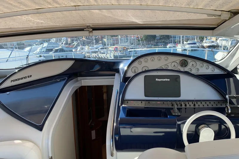 Satisfaction Yacht Photos Pics 