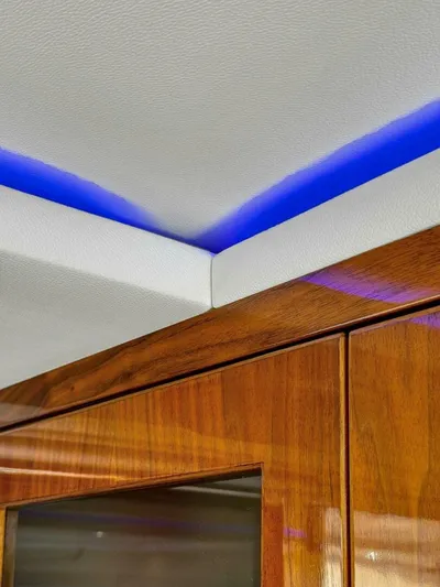  Yacht Photos Pics 2020 Riviera 4800 Sy - Image 42