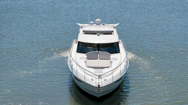  Yacht Photos Pics 2020 Riviera 4800 Sy - Image 16