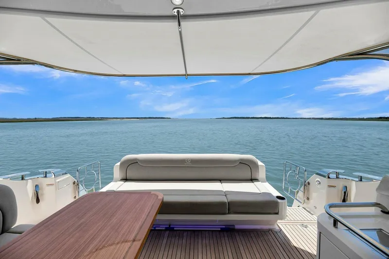 Yacht Photos Pics 2020 Riviera 4800 Sy - Image 61