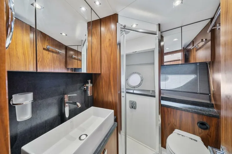  Yacht Photos Pics 2018 Sunseeker Predator 57 - Image 32