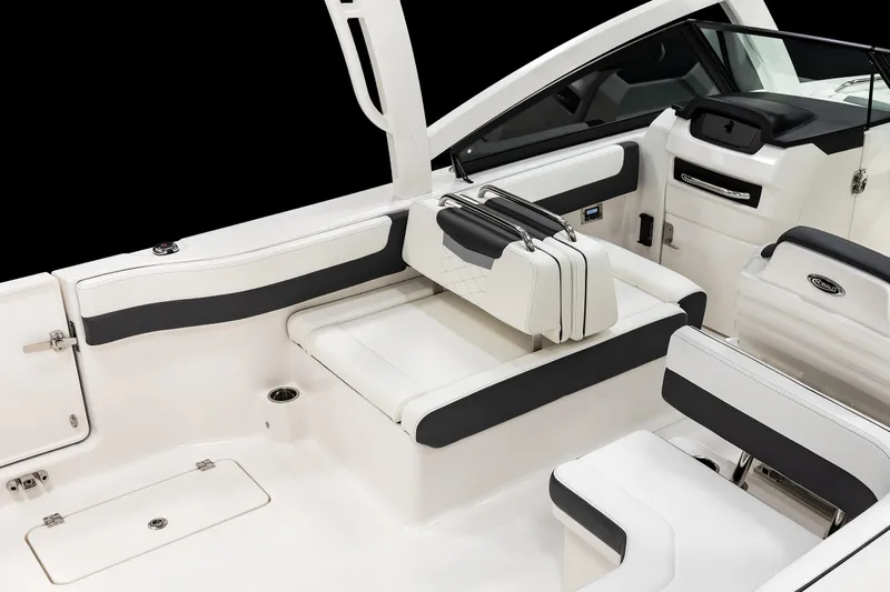 Yacht Photos Pics 2026 Robalo R277 Dual Console boat interior with sleek seating and modern design.