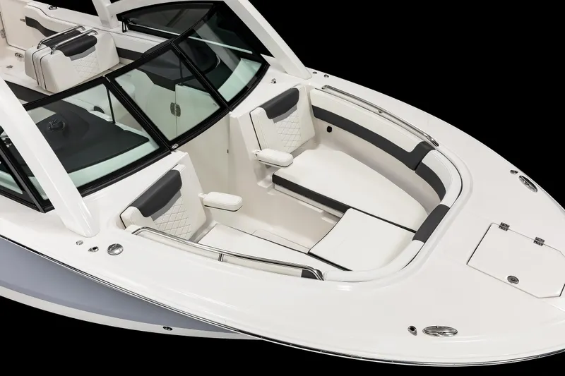  Yacht Photos Pics 2026 Robalo R277 Dual Console boat interior with sleek seating and modern design.