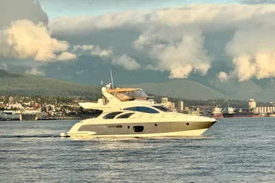 Azimut 55E