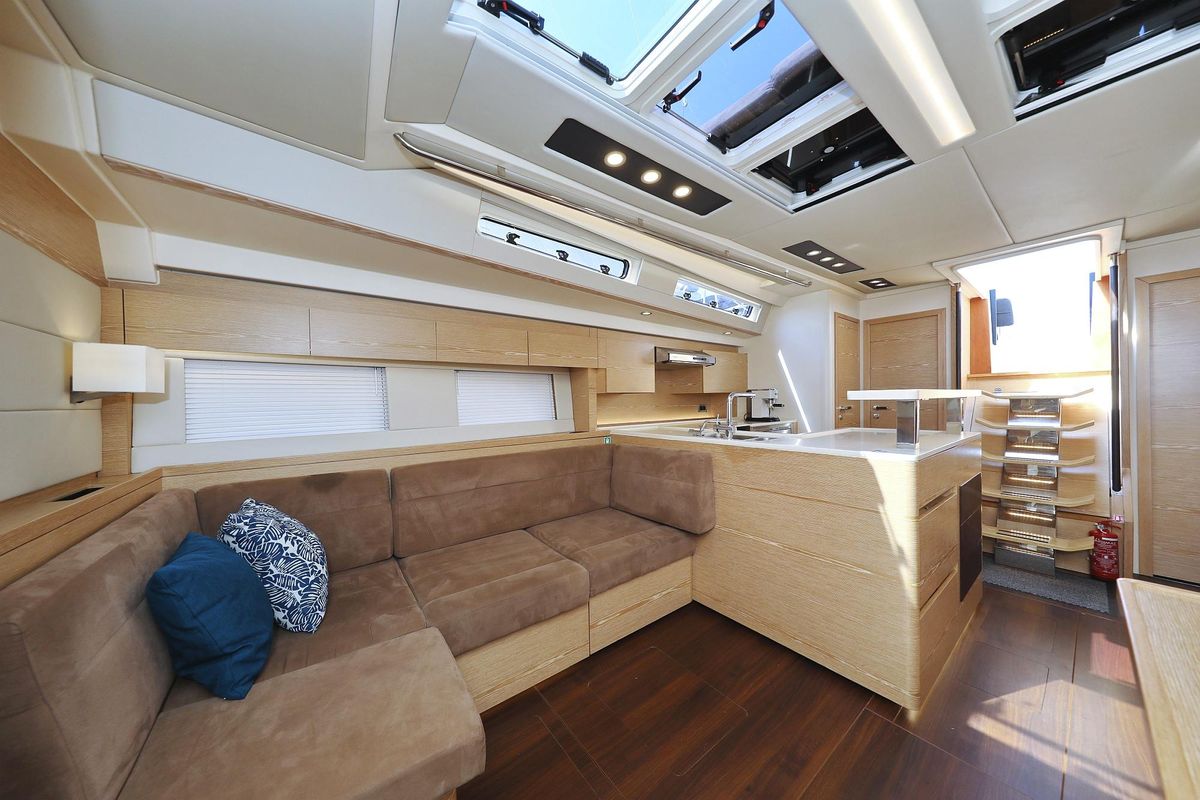 2017 Hanse 56 