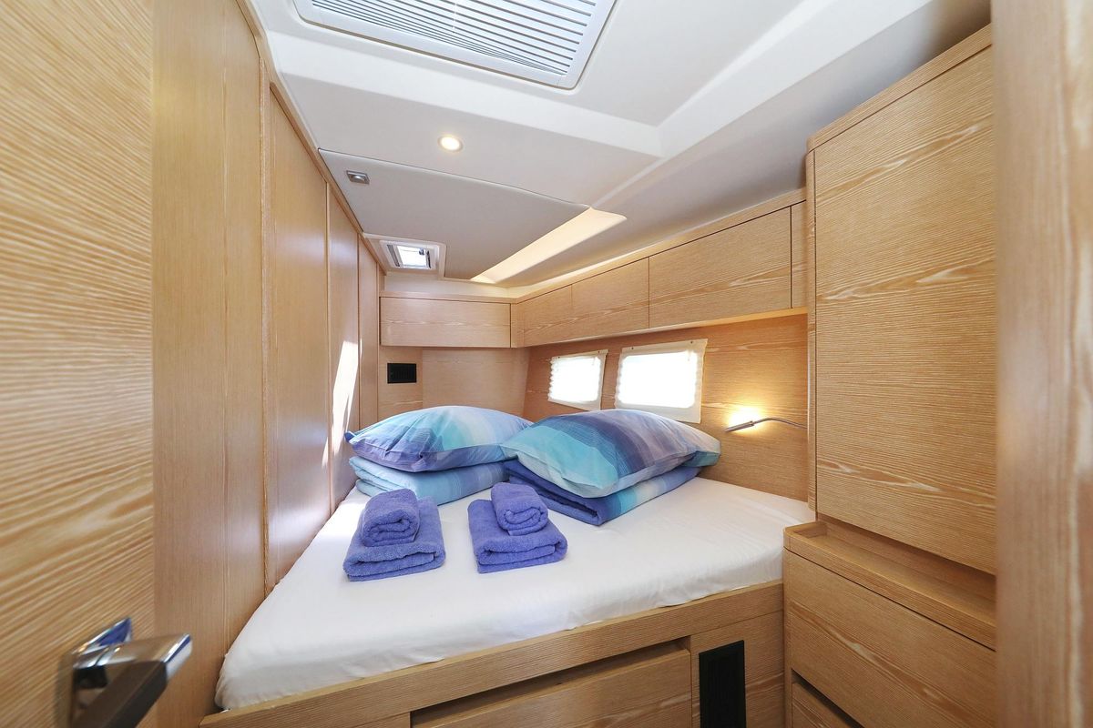 2017 Hanse 56 