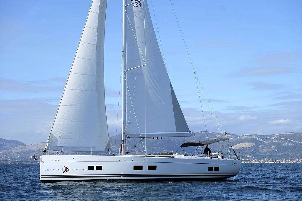 2017 Hanse 56 
