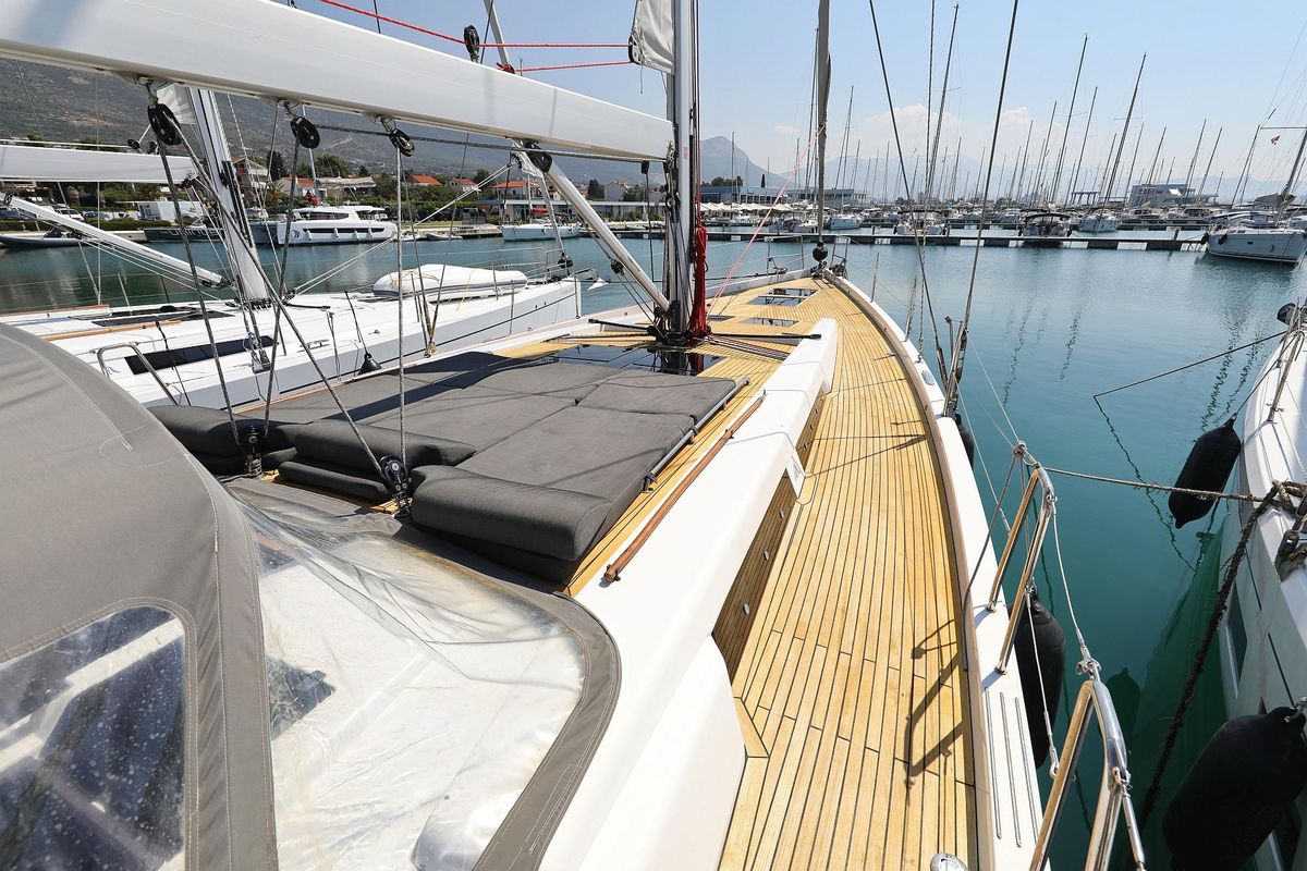 2017 Hanse 56 