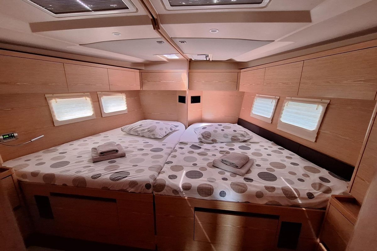 2017 Hanse 56 
