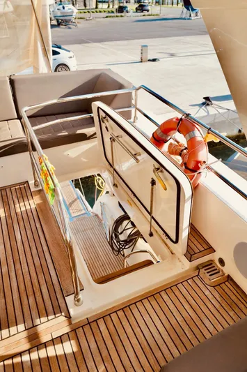 Endless Summer II Yacht Photos Pics 