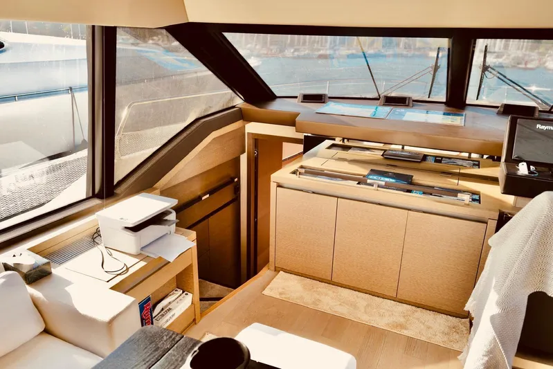 Endless Summer II Yacht Photos Pics 