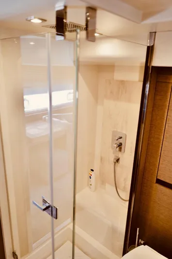 Endless Summer II Yacht Photos Pics 