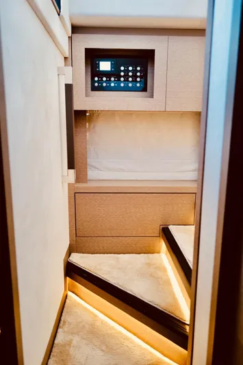 Endless Summer II Yacht Photos Pics 