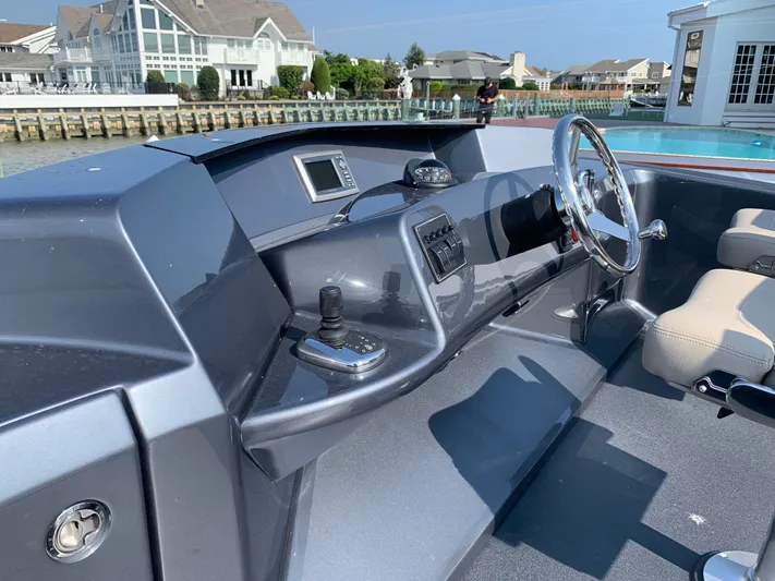  Yacht Photos Pics Interior view of 2019 Silverton 4100 SC boat.